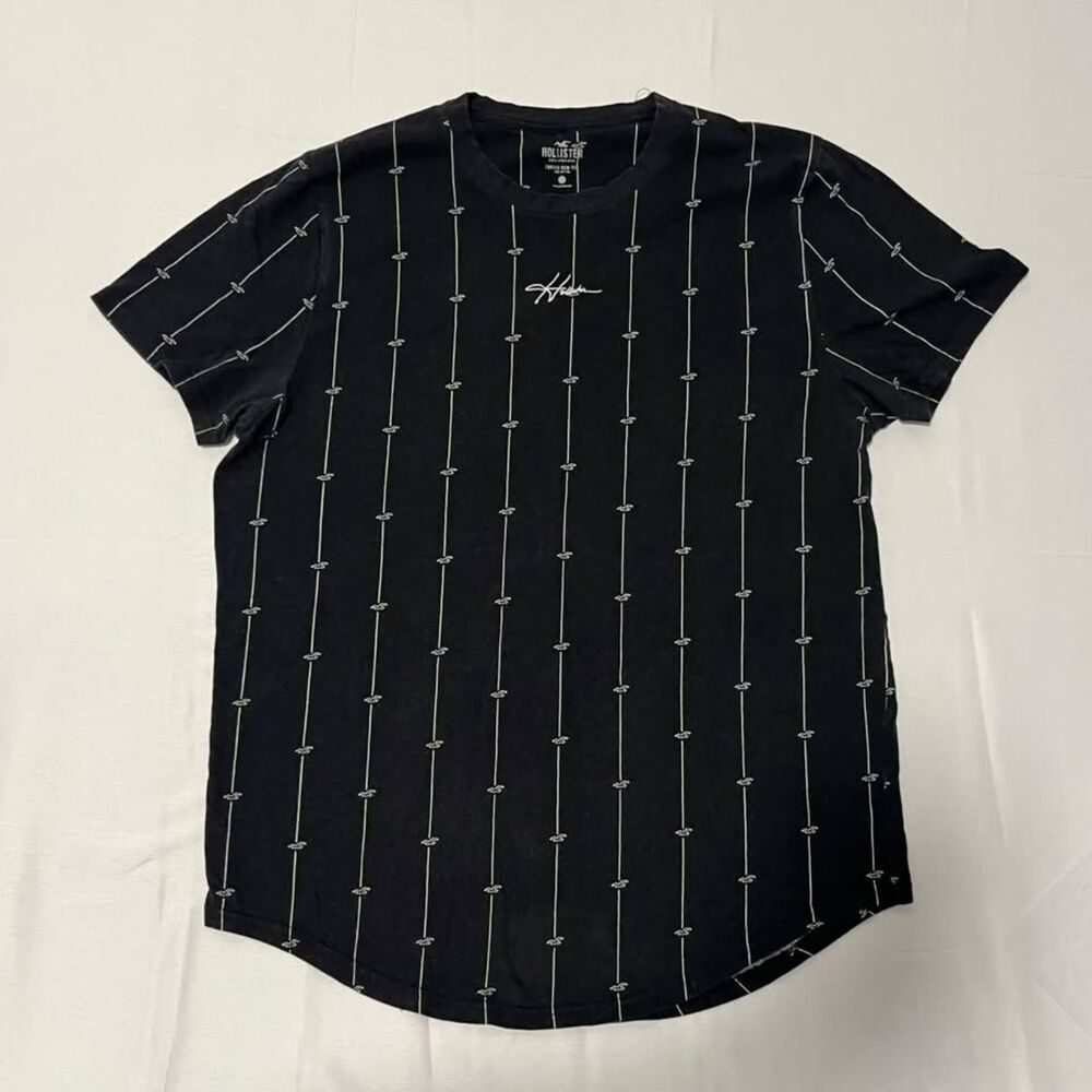 Hollister Men's L Black White Striped Curved Hem T-Shirt 100% Cotton Logo